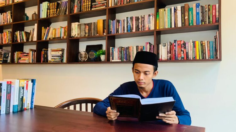 Kok Bisa, Ibadah Kuat Muthola’ah Sambat?