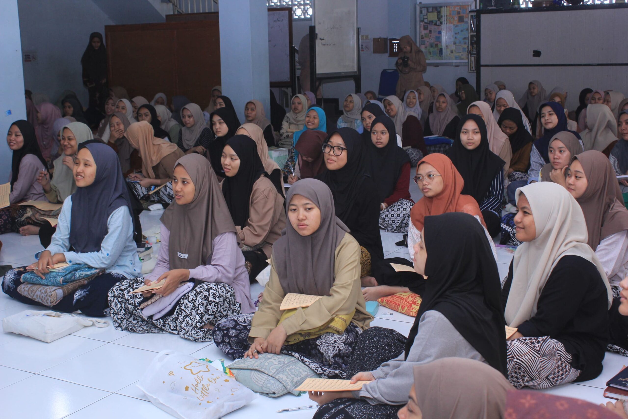 Memilah Makna Ramadhan Bukan Dari Sekadar Kemasan