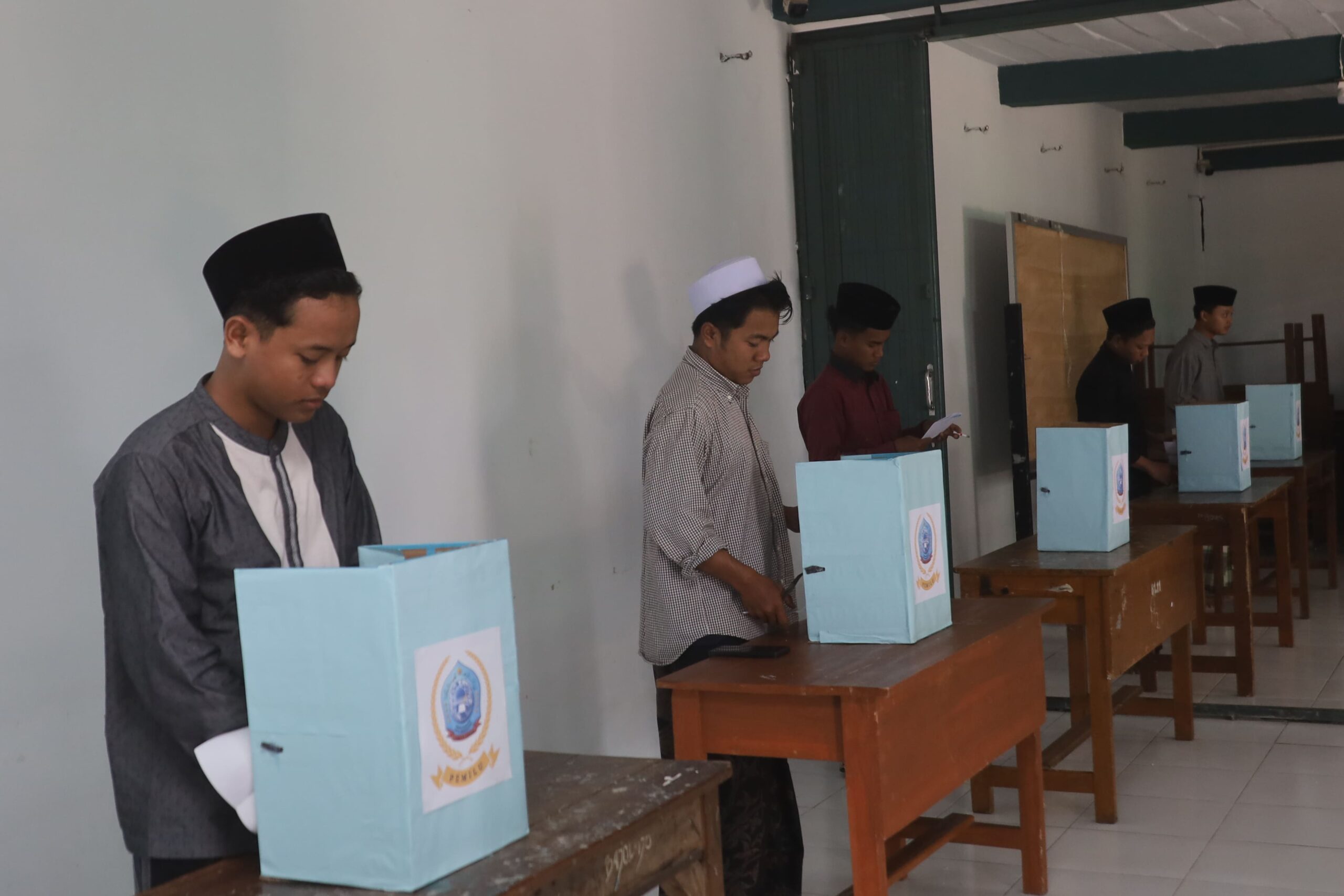 Haru Biru Pemilu Ketua Pondok Baru