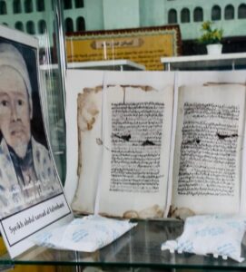 Kitab Tulisan Asli Syaikh Abdus Samad Al-Palimbani yang terdapat di Museum of Ancient Qur’an Manuscripts di Pattani, Thailand Selatan.