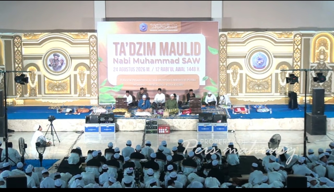 Gema Ta’dzim Maulid Nabi Di Pondok Pesantren HM Al Mahrusiyah III
