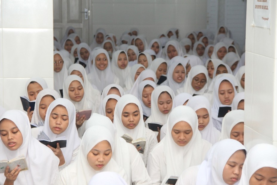 Qasidah Burdah: Ekspresi Cinta dan Keberkahan Sholawat